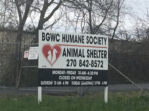 Humane society bowling green ky - Bowling Green Animal Control Kentucky Street, Bowling Green, KY - 1.7 miles A full-service agency serving the City of Bowling Green, Kentucky, with 18 police officers and 8 communications officers, providing 24/7 response to ensure community safety and well-being. Simpson County Animal Shelter Kenneth Utley Dr, Franklin, KY - 20.1 miles